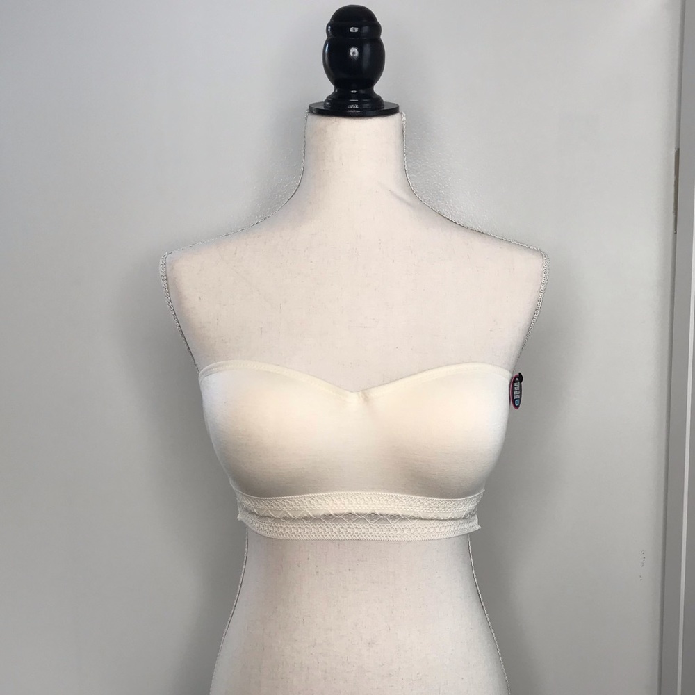 Fashion Nova strapless bandeau